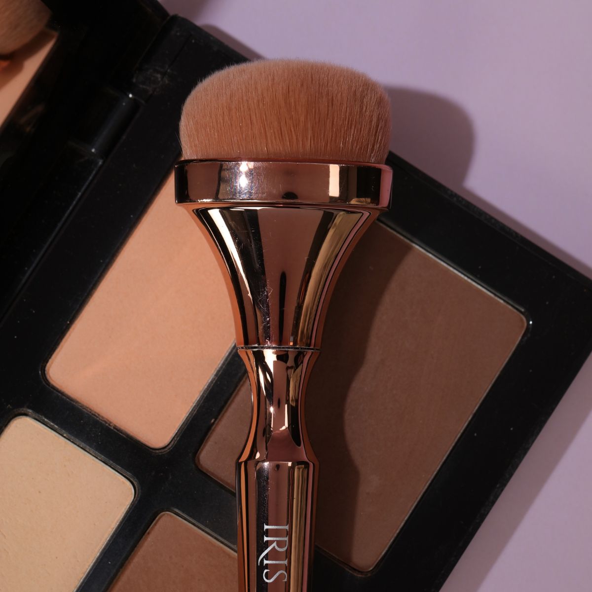 Luminous HD Contour Brush